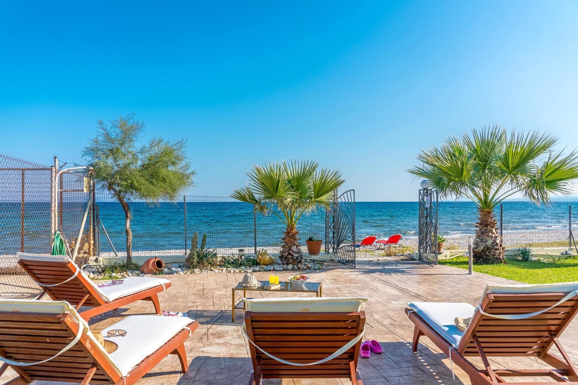 Maria'S Seaside Villa - House With 3 Rooms In Marathon, With Wonderful المظهر الخارجي الصورة