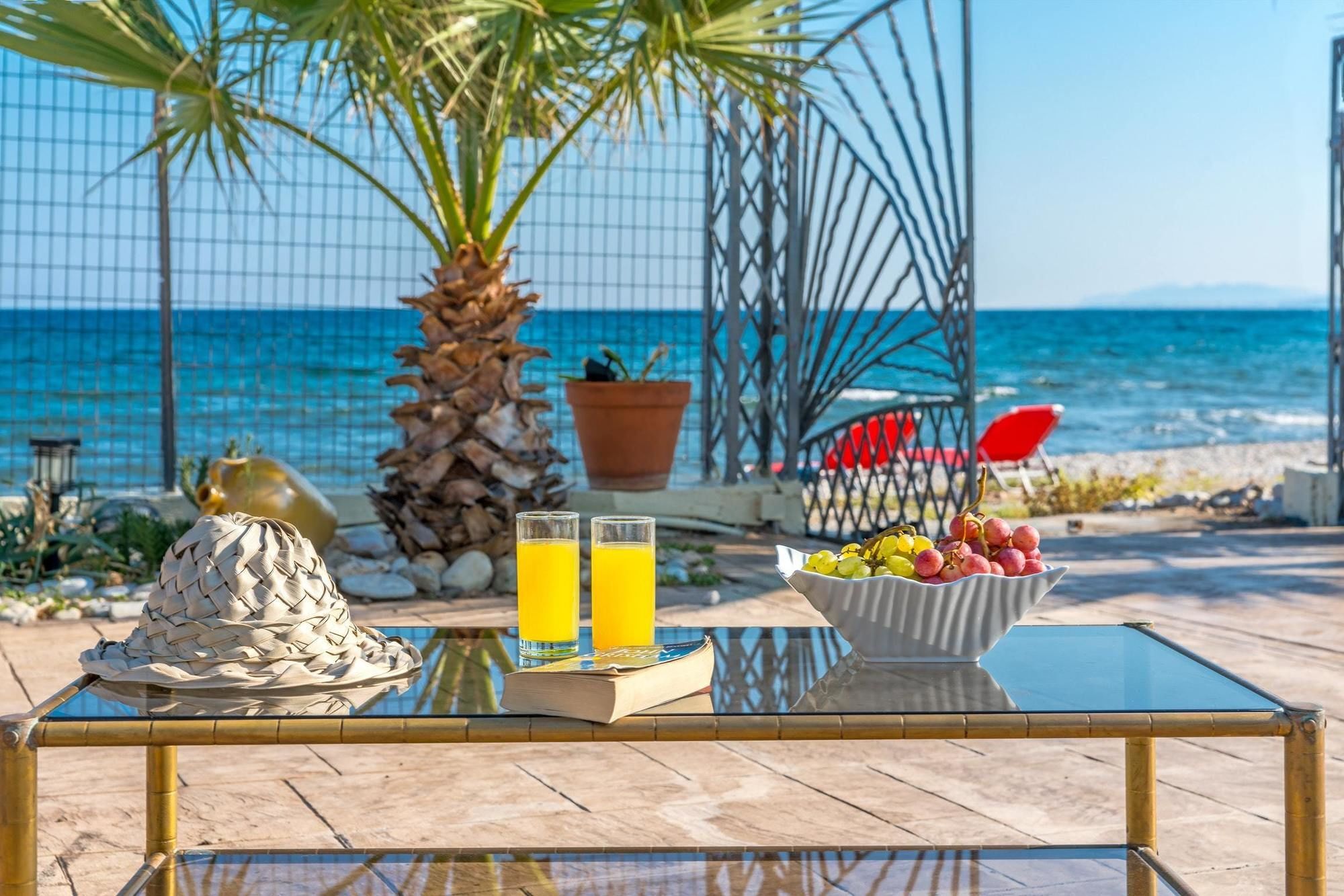 Maria'S Seaside Villa - House With 3 Rooms In Marathon, With Wonderful المظهر الخارجي الصورة